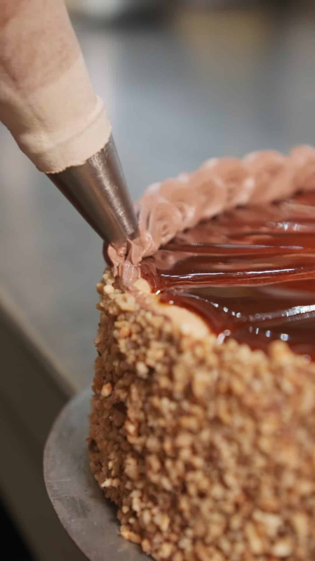 Bäckerei & Konditorei Ludwig - Kuchenverzierung
